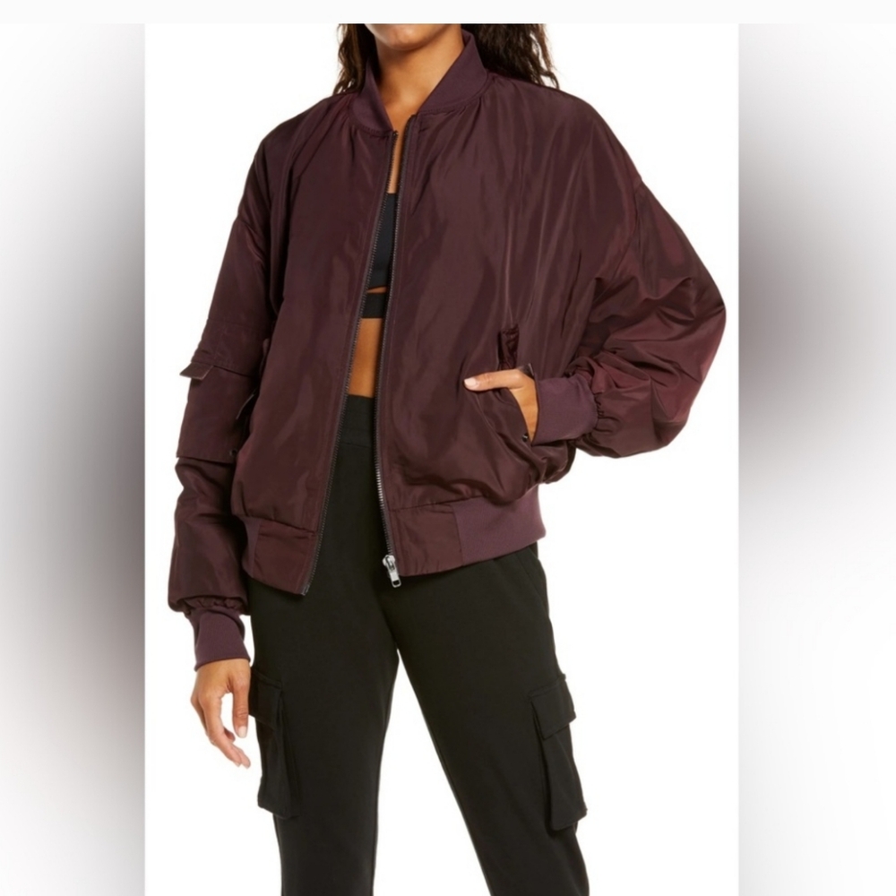 Alo yoga it girl bomber jacket